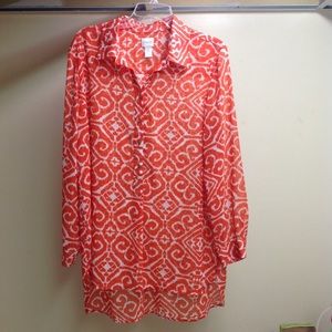 Chico's Size 2 long tunic in painterly pattern.